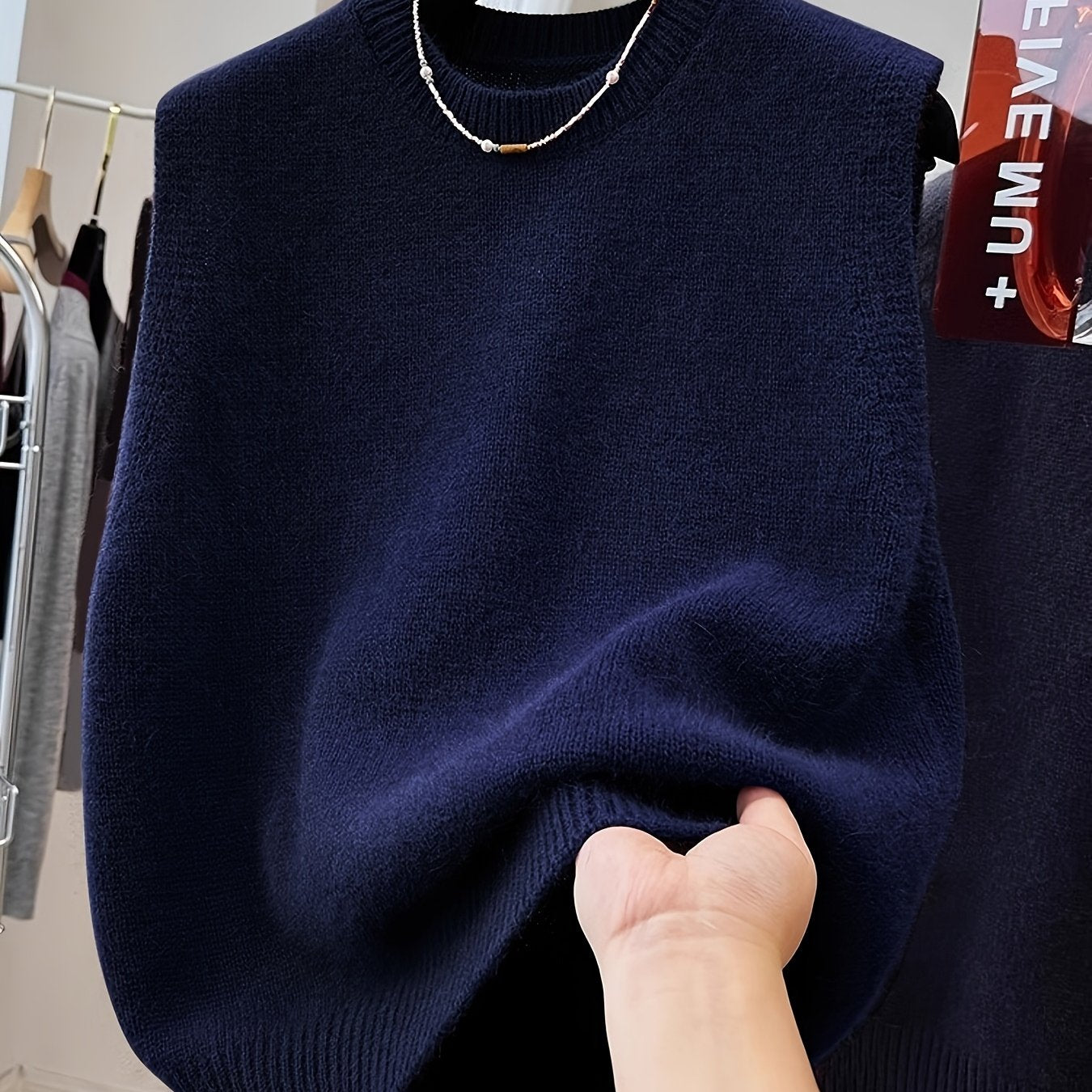 Women's Red Sleeveless Knit Vest with Crew Neck Made of Polyester for Spring and Fall