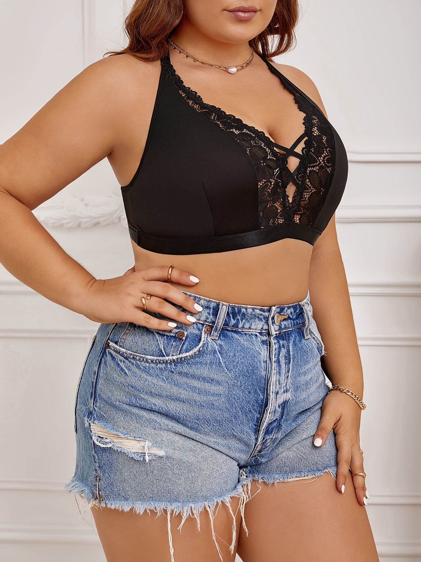 Women's Plus Size Erotic Lace Cross Strap Halter Bra with Butterfly Appliques