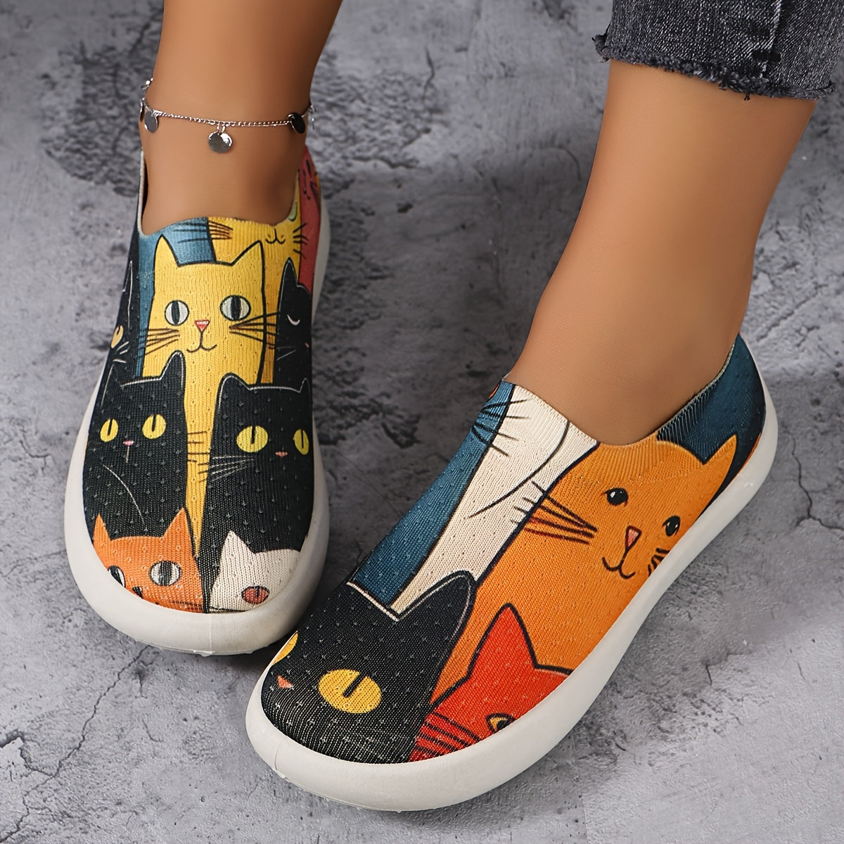 Women's Breathable Canvas Sneakers with Cat Print Slip-On Casual Shoes