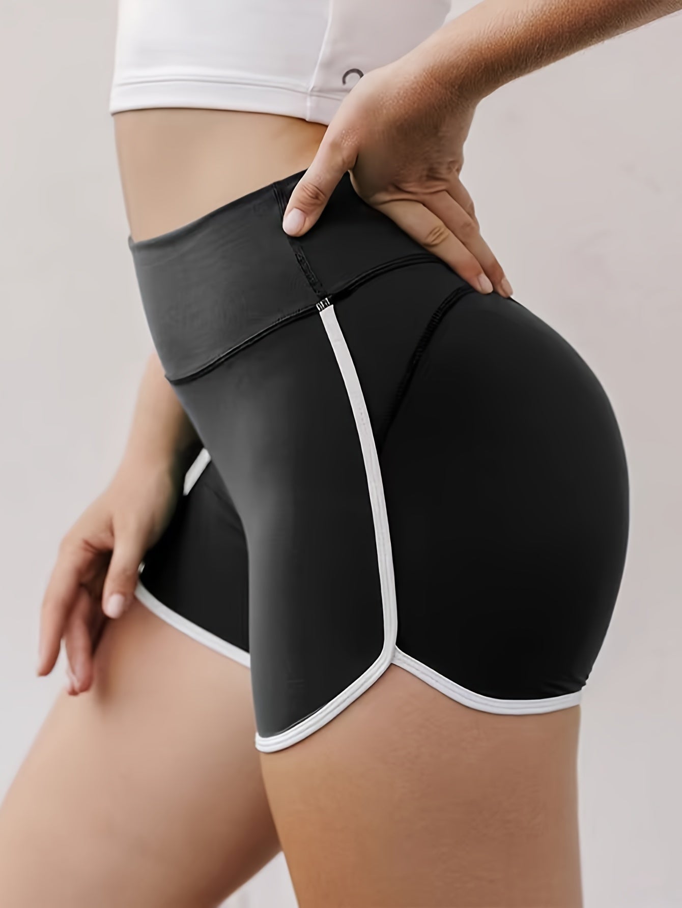 Women Plus Size High-Waist Yoga Shorts Breathable Stretchy Activewear