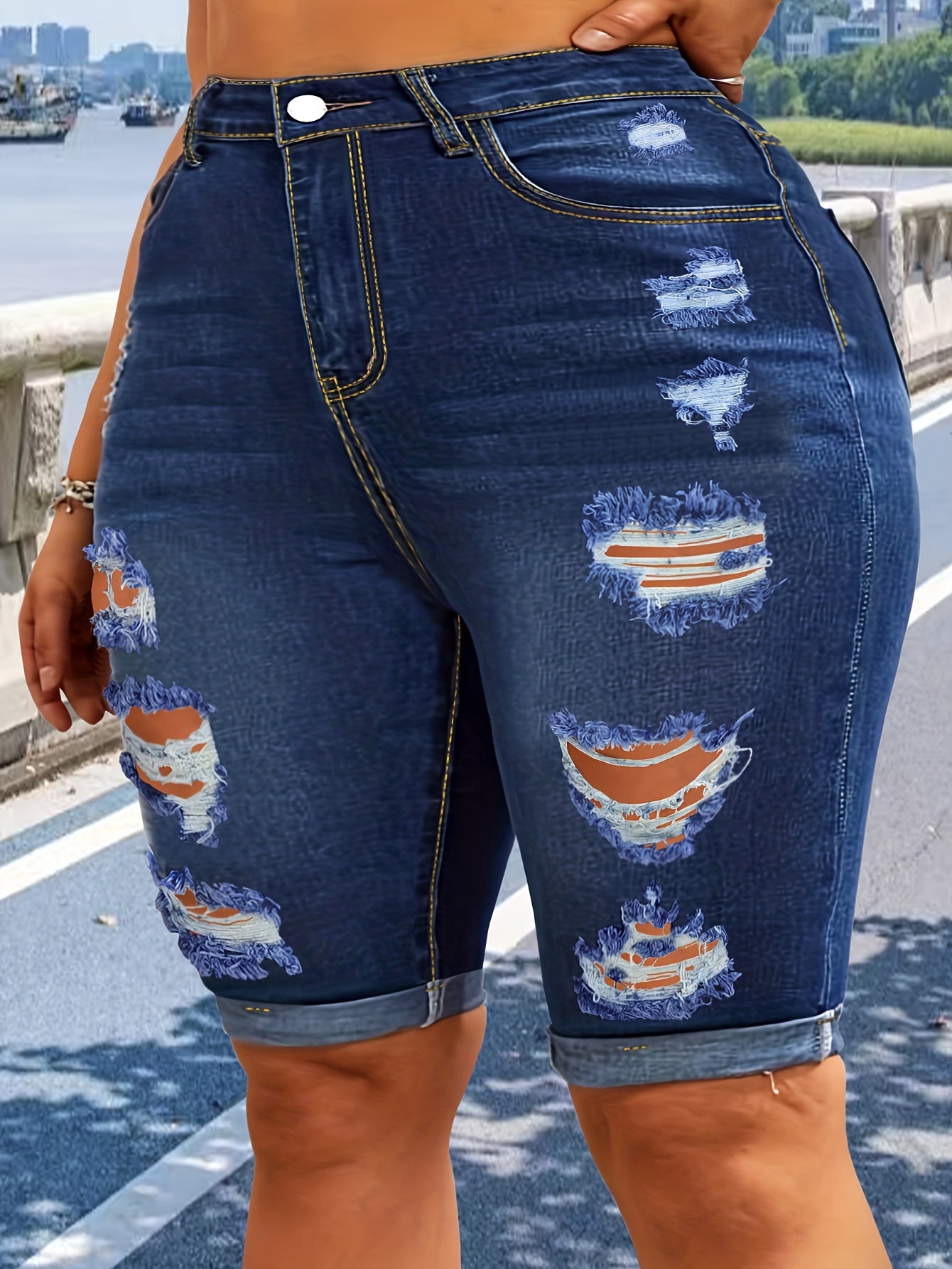 Shorts de mezclilla de talla grande para mujer de tiro alto con elastano, desgastados y a la rodilla, casual