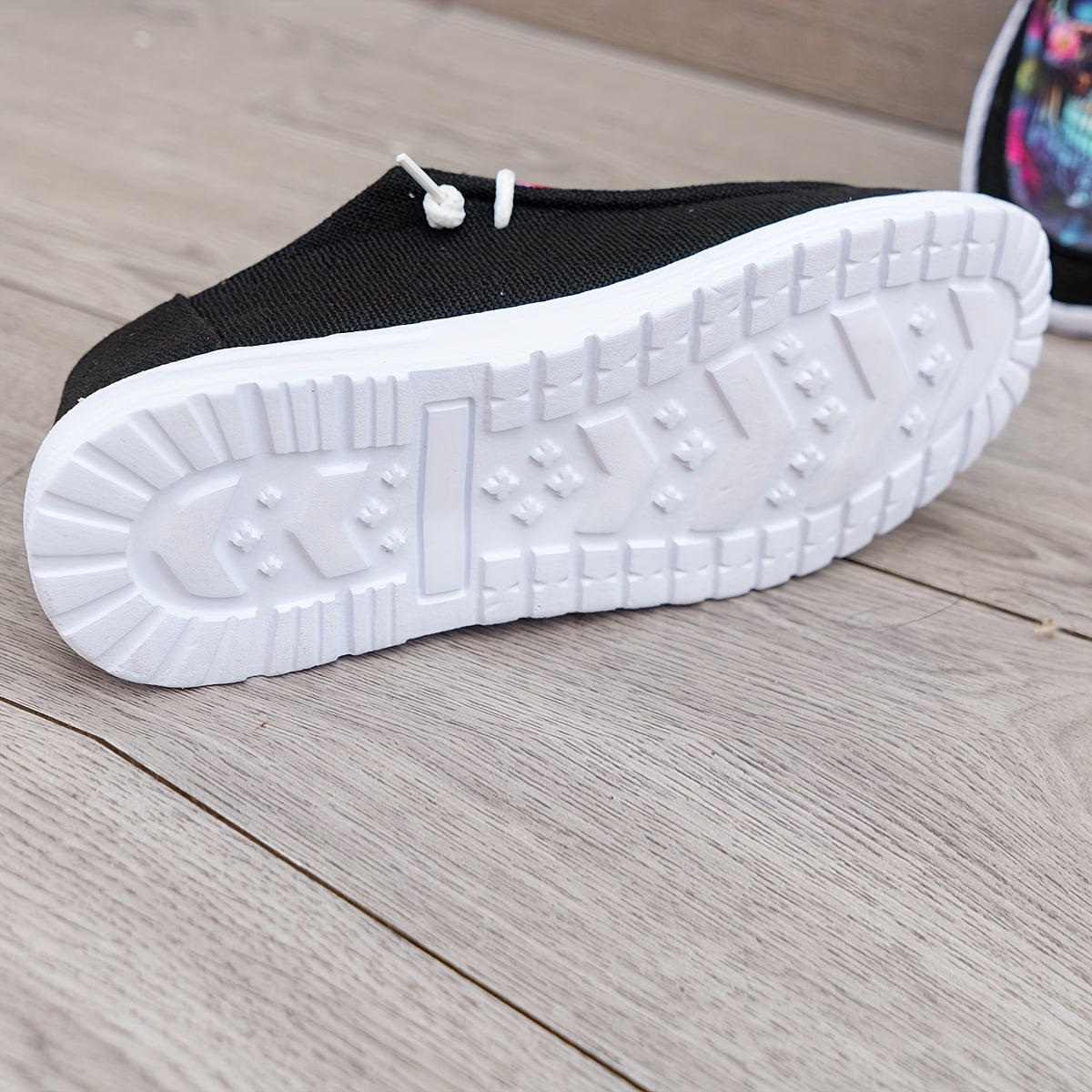 Women Black Loafers with Colorful Skull Design Breathable Non-Slip Slip-On