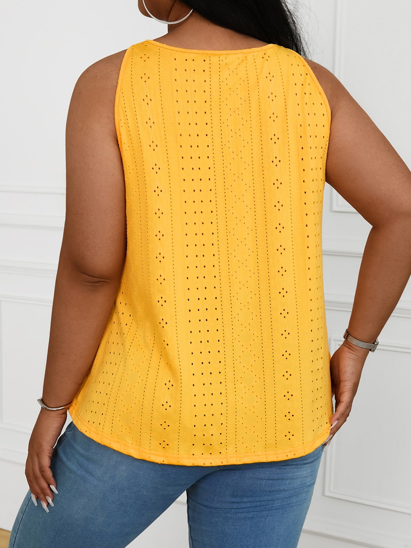 Plus Size Women's Embroidered Eyelet Tank Top Sleeveless Summer Clothing