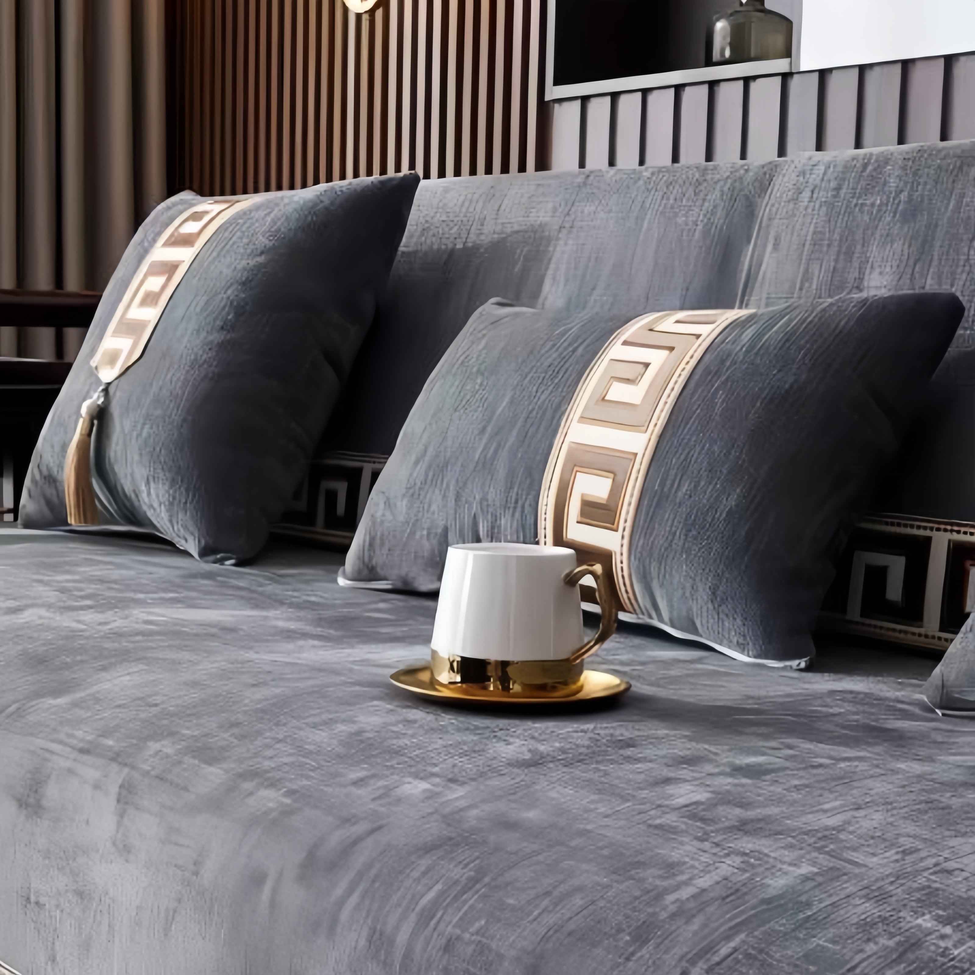 Bohemian Chenille Sofa Cover All Season Non-Slip Pet-Friendly Modern Geometric Fits 1-4 Seaters