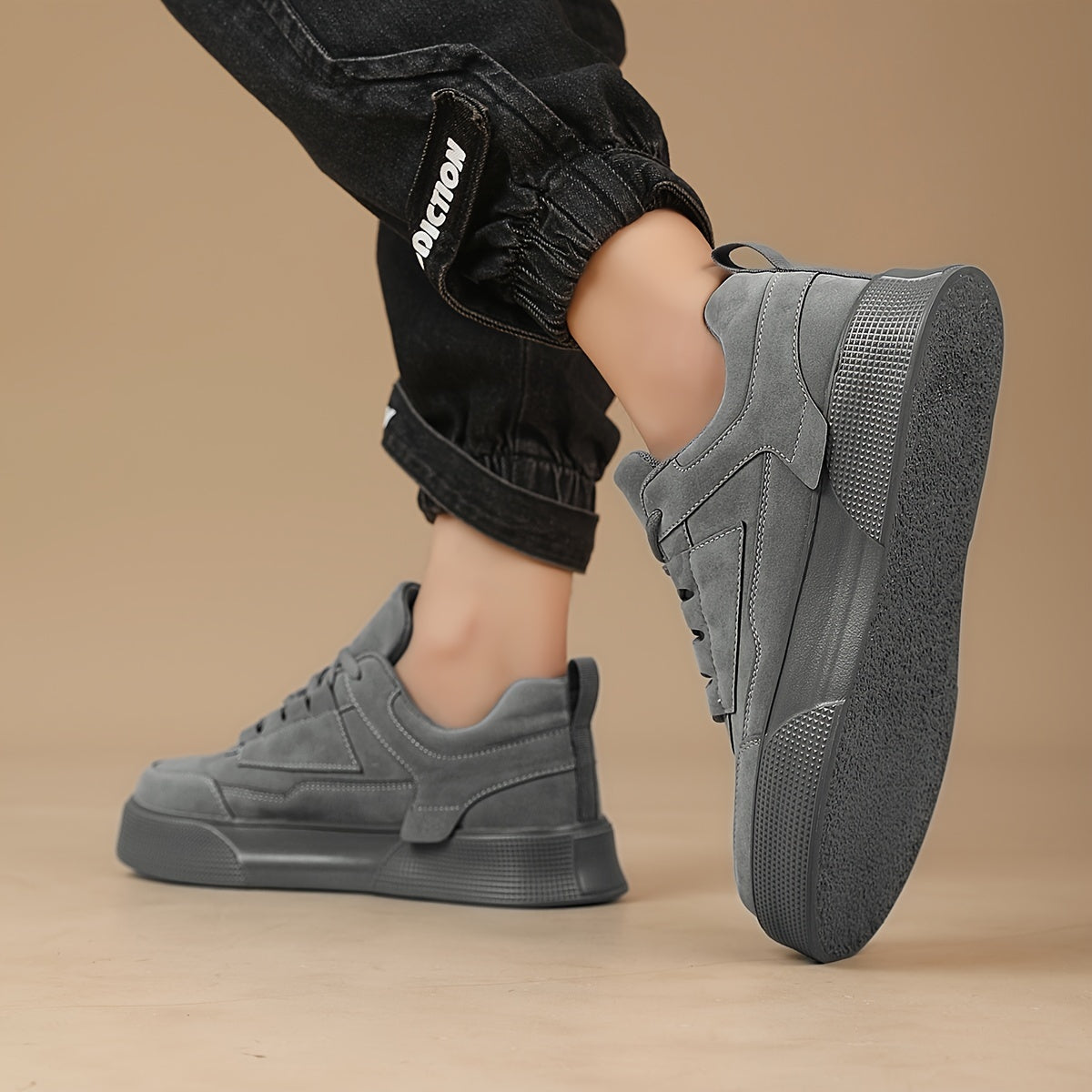 Men's Low-Top Breathable Sneakers for Running Hiking Outdoor Casual Street Style