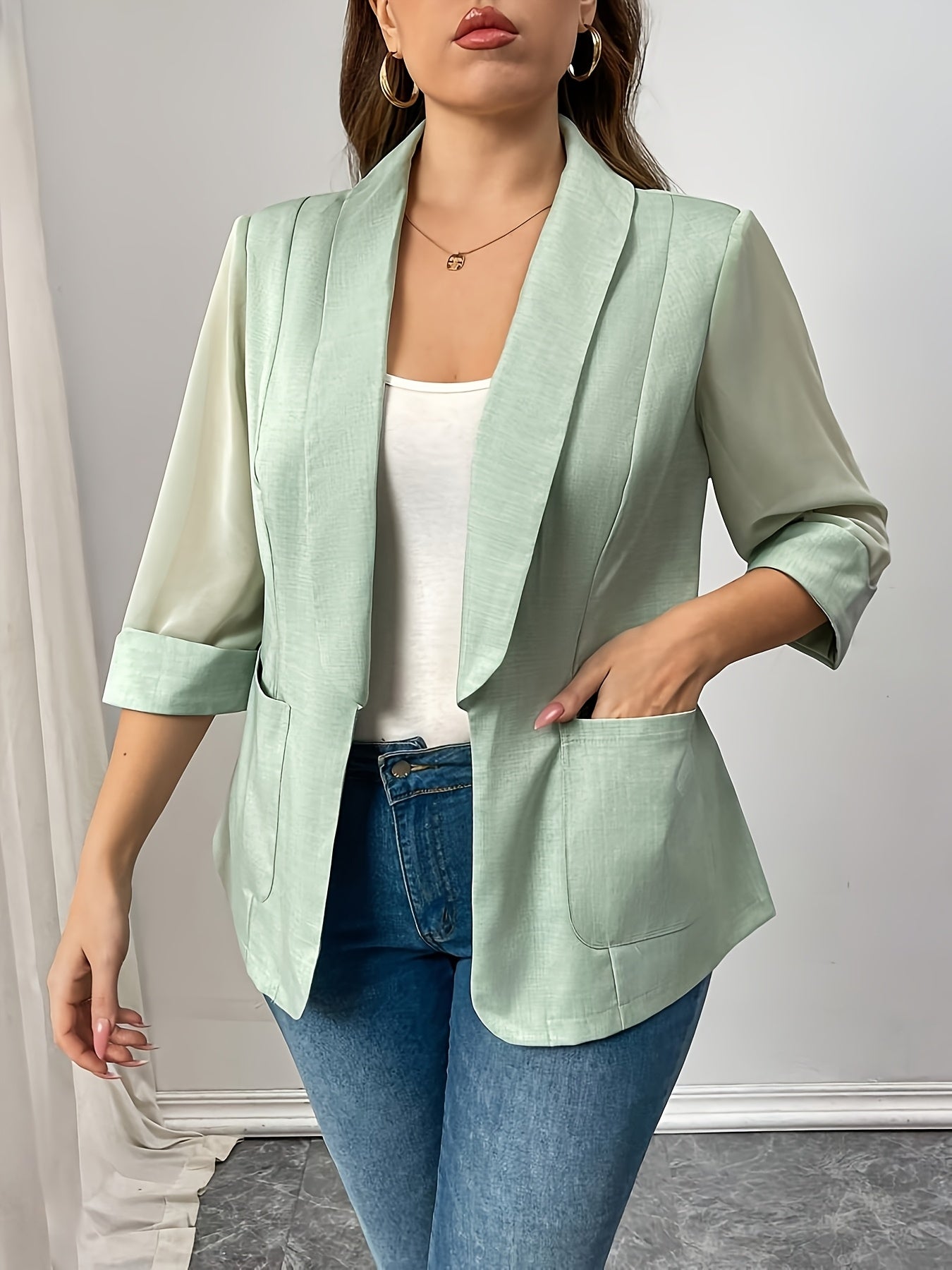 Women's Plus Size Green Chiffon Blazer with Lapel Collar and Pockets