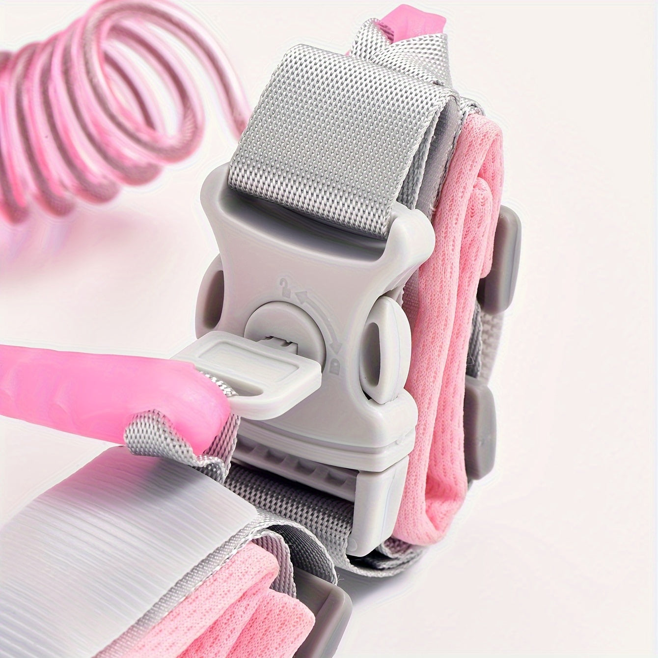 Kids Safety Anti-Lost Traction Wristband with Key Lock