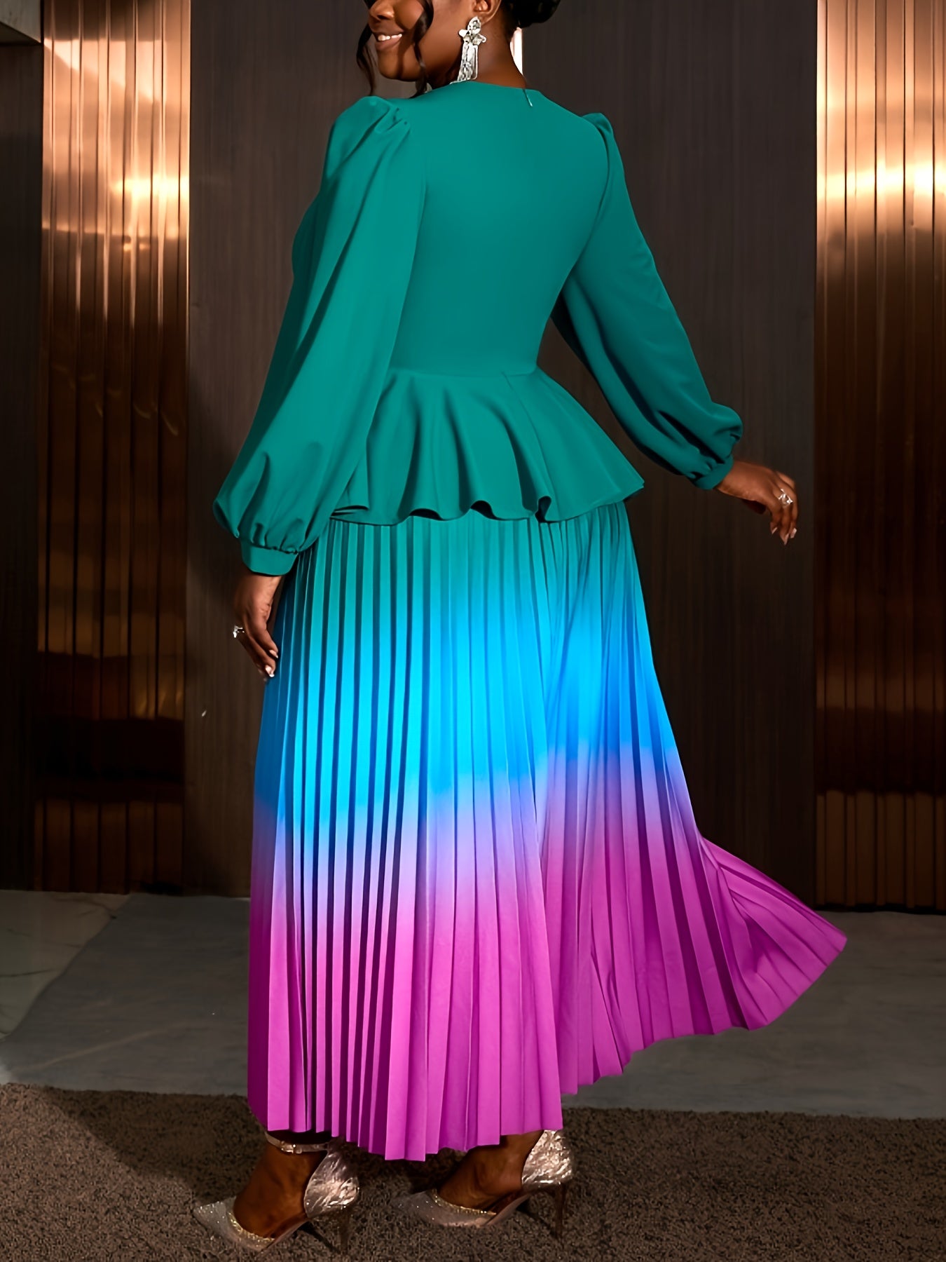 Women's Plus Size Ombre Teal to Purple A-Line Pleated Midi Dress with Puff Sleeves