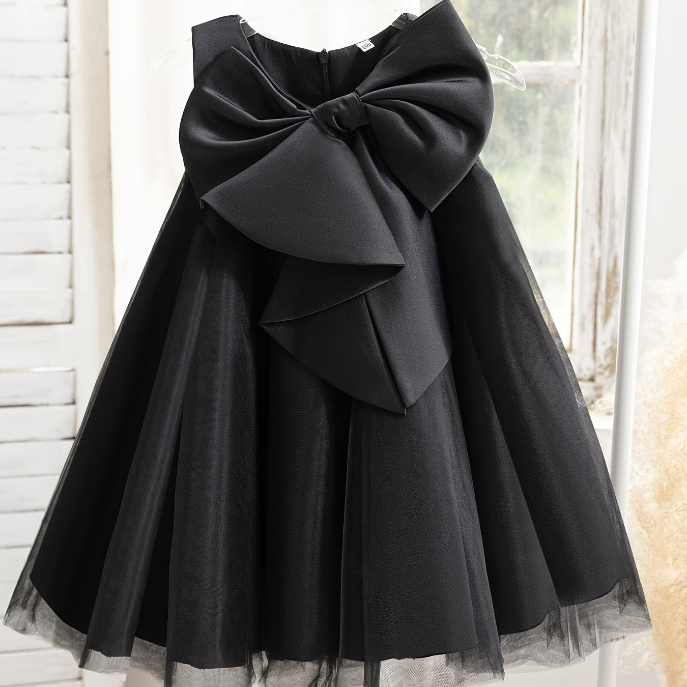 Girls Sleeveless Tulle Tutu Dress with Large Bow for Parties and Special Occasions