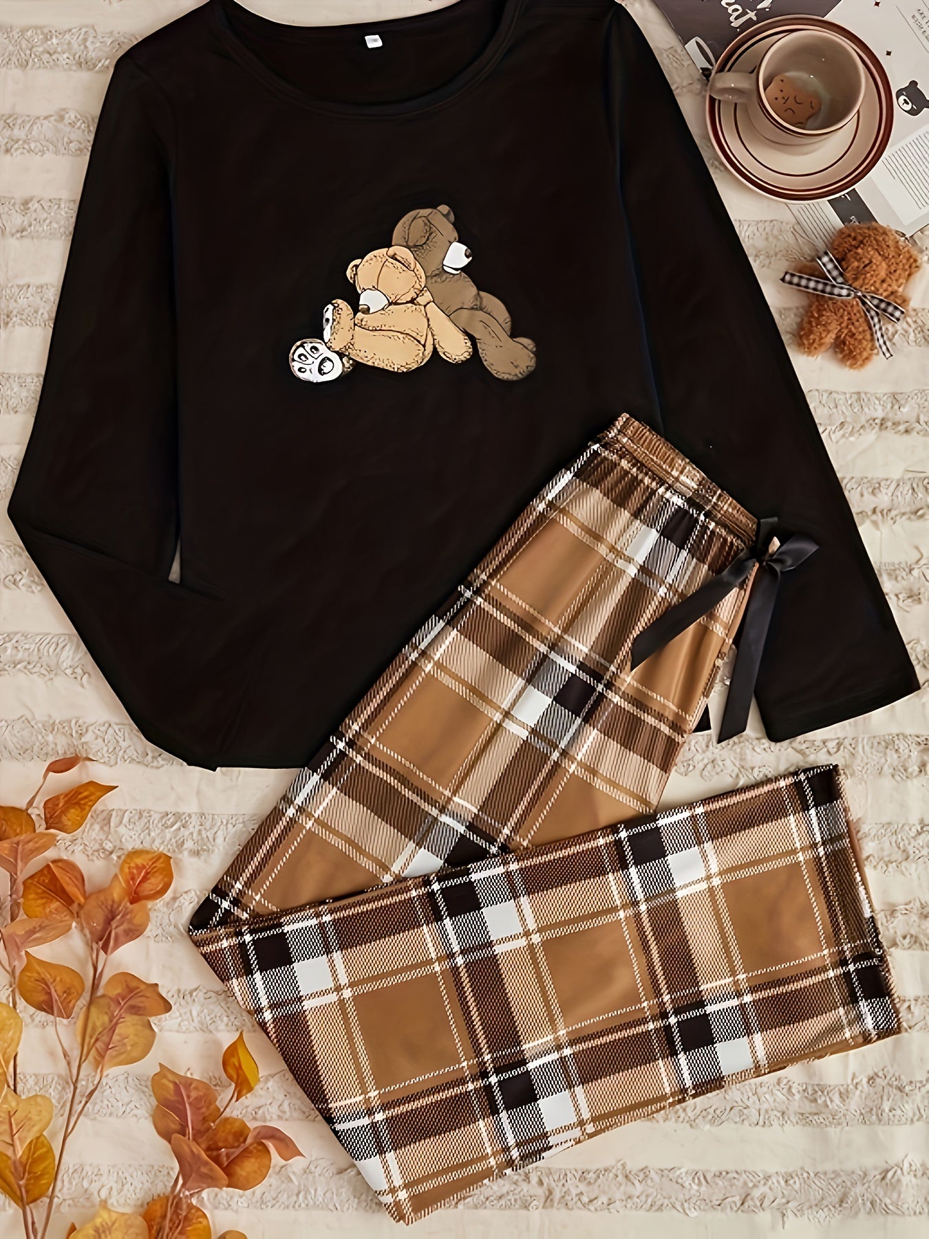 Conjunto de descanso para mujer con camiseta de manga larga con estampado de oso y pantalones de cuadros para otoño