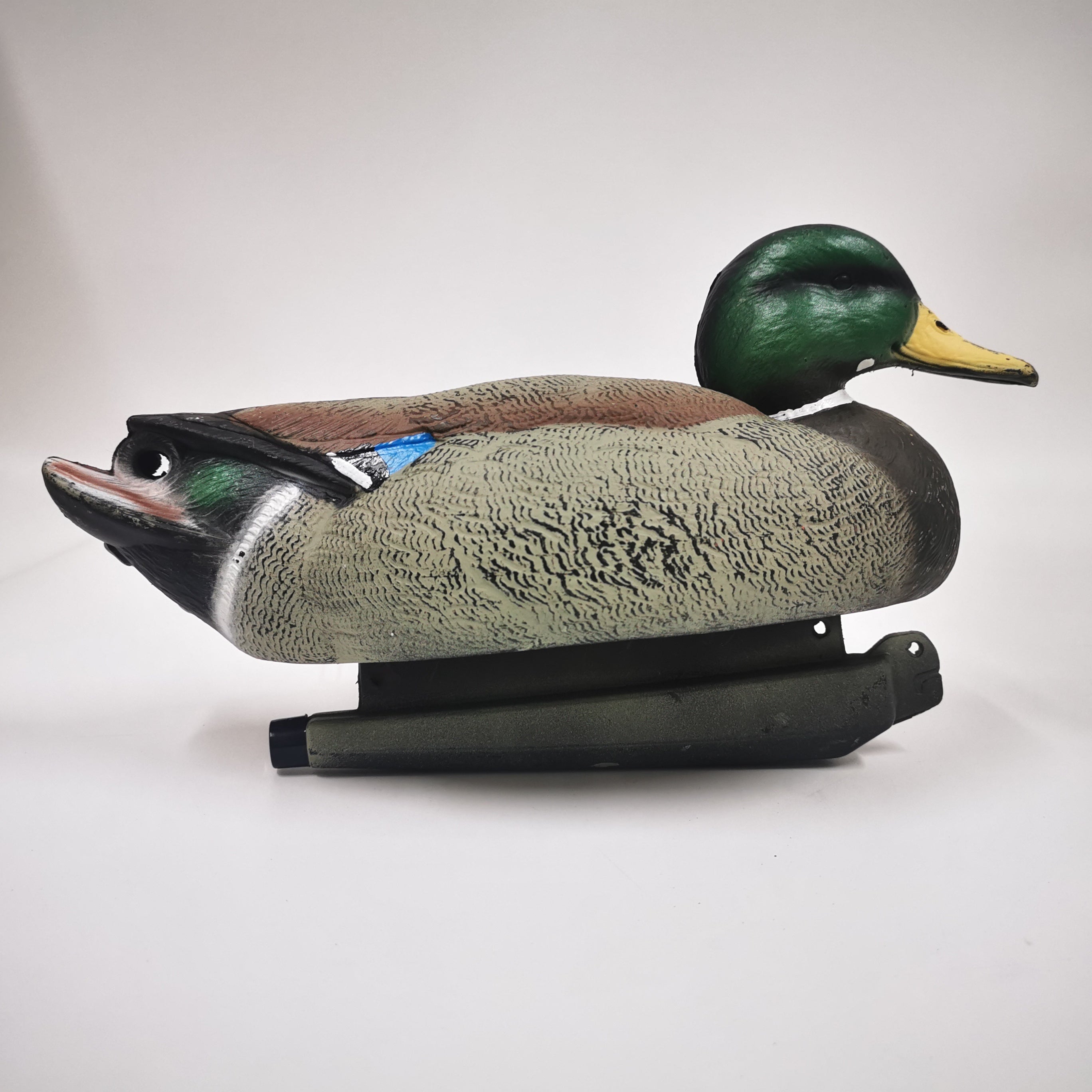 Realistic Plastic Duck Decoy for Yard Decoration Outdoor Lawn Patio Art