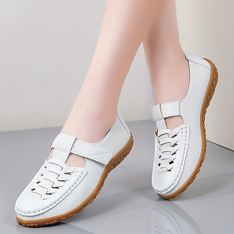 Women's Faux Leather Sandals - Retro Flat Shoes with Non-Slip Straps