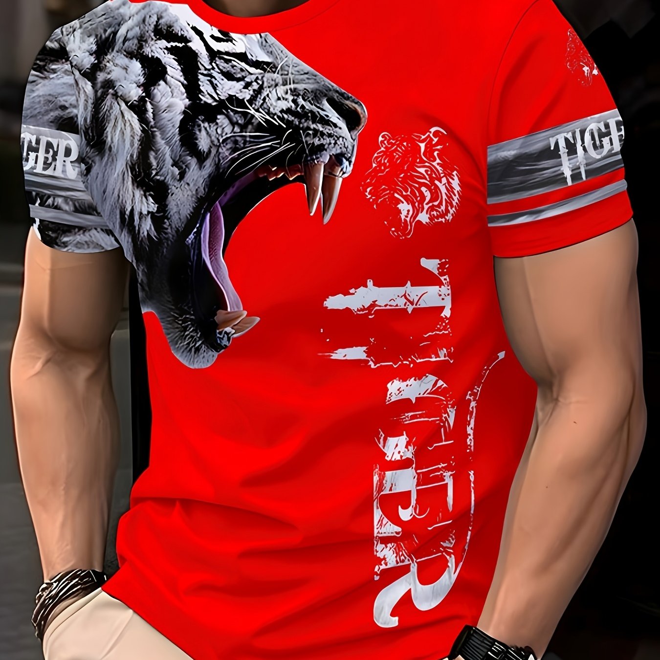 Erkaklar uchun tasodifiy yengsiz futbolka.