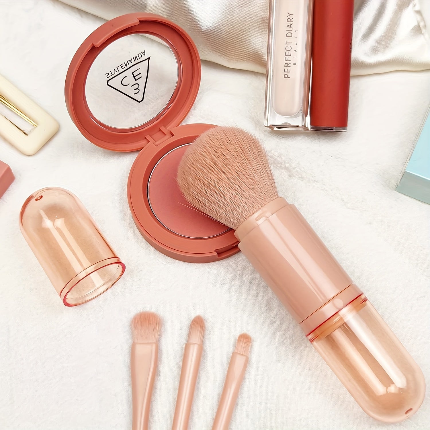 Набор кистей для макияжа для девушек 4-в-1 профессиональные инструменты с двойным концом