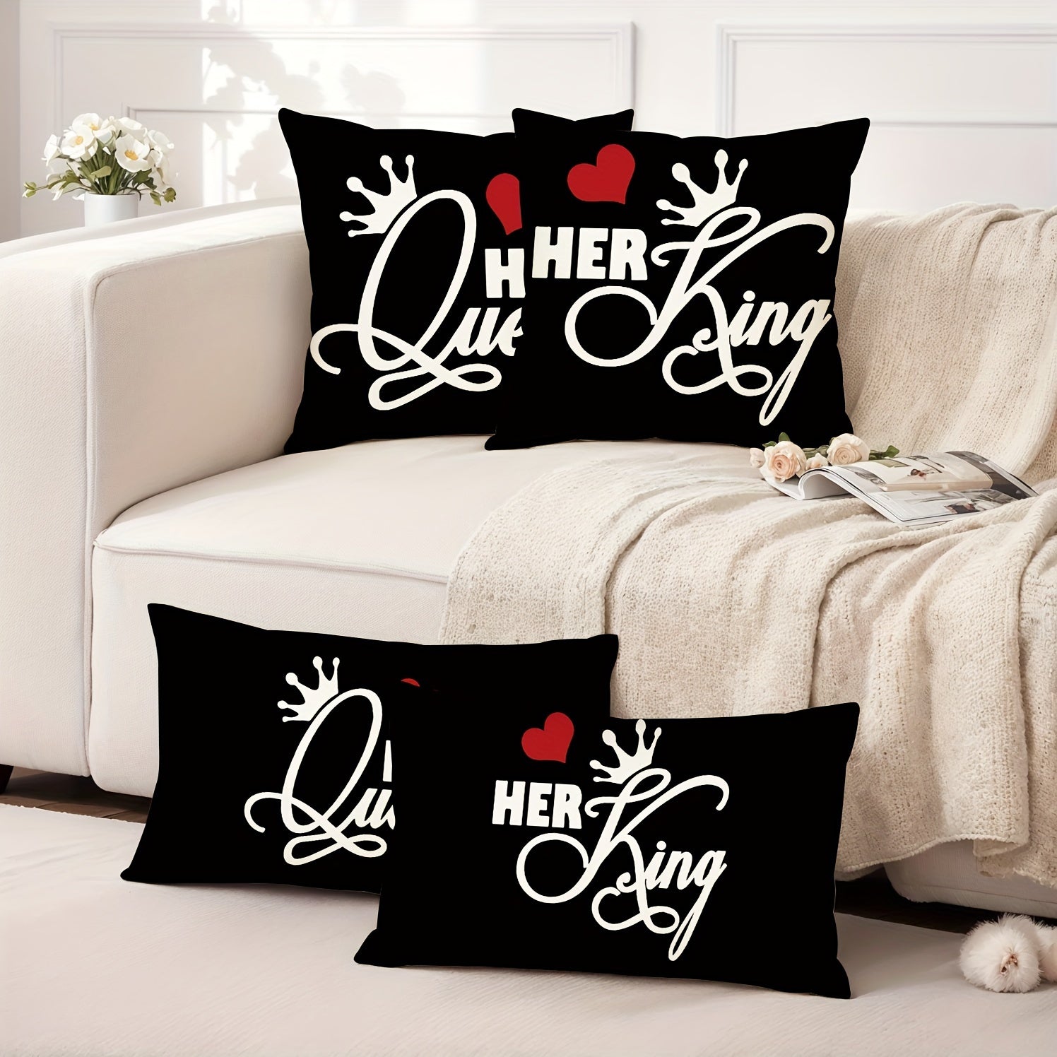 2 шт. Наволочки на тему влюбленных с принтом сердец и корон, 45,72 см x 45,72 см. Идеальные подарки для домашнего декора на годовщину свадьбы. Подходят для веранды, патио, дивана, гостиной или использования на улице. Вкладыши для подушек не включены.