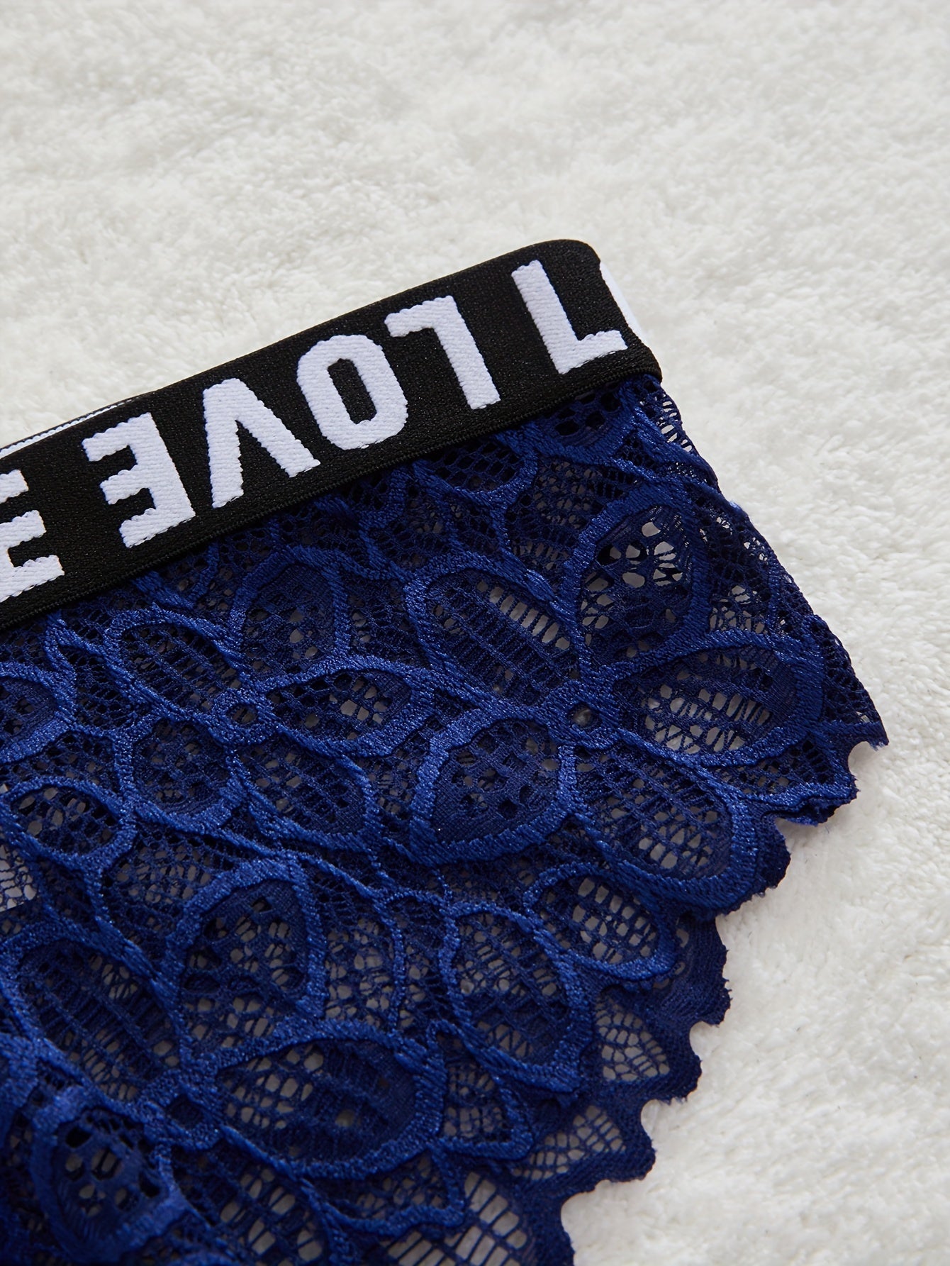 Women's Lace Lingerie Set with Contrast Wireless Bra and Panties