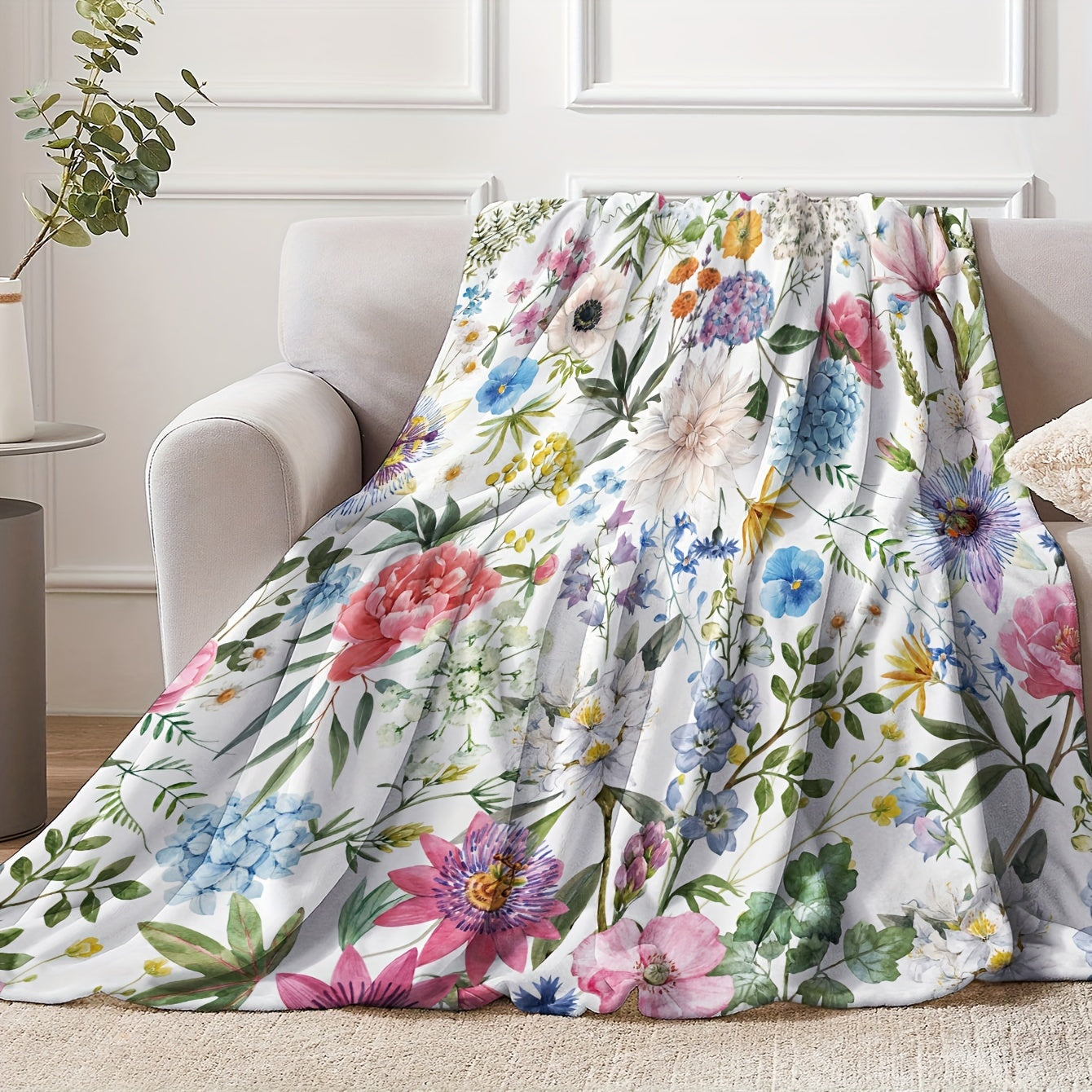 Cozy Flower Print Blanket for Girls and Adults Soft Warm All-Season Bedding