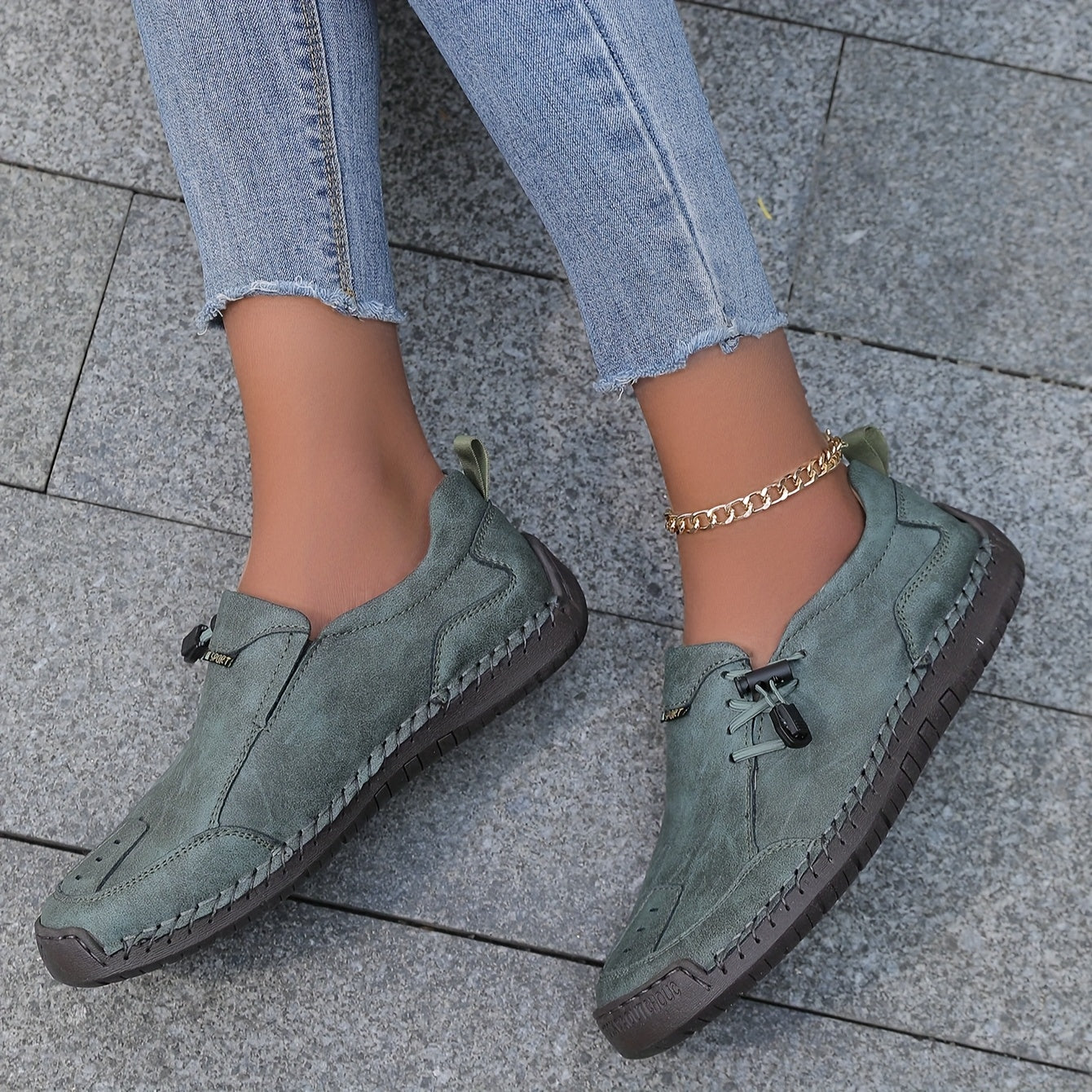Women's Casual Low-Top Sneakers in 8 Colors Breathable PU Material