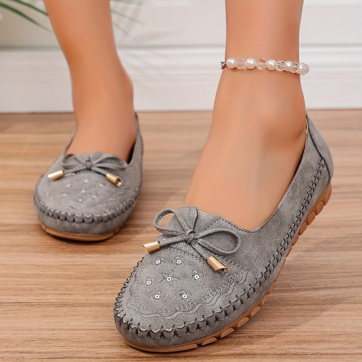 Women's Slip-On Loafers Soft PU Comfortable Breathable All-Season Black Grey Pink