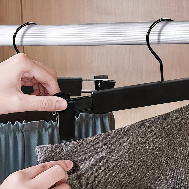 20-Pack Anti-Slip Plastic Pants Hangers with Rotatable Hook Space Saving