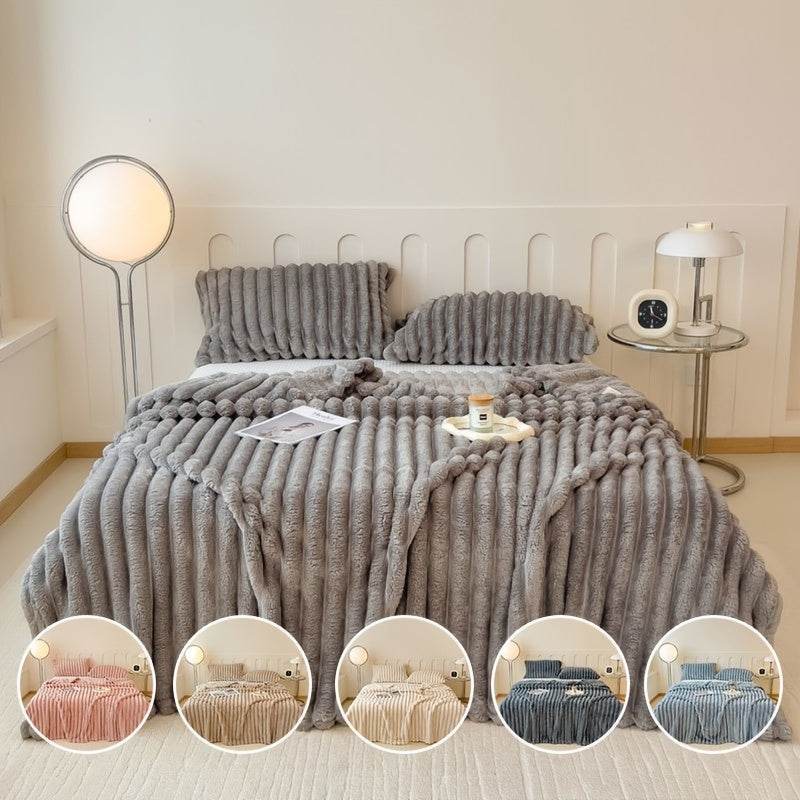 Faux Fur Throw Blanket Ultra-soft Snug for Sofa Bed and Home Decor