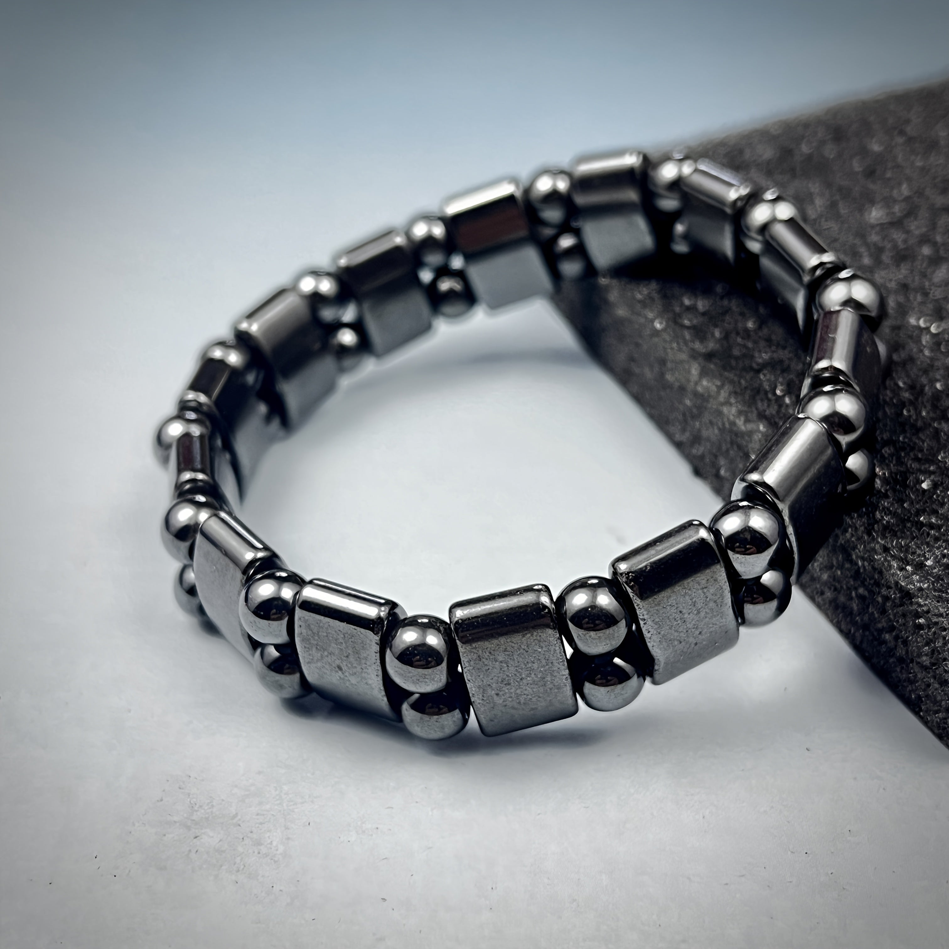 Ayollar uchun tabiiy toshlar va Terahertz davolash toshlari bilan Boho Beaded Bracelet