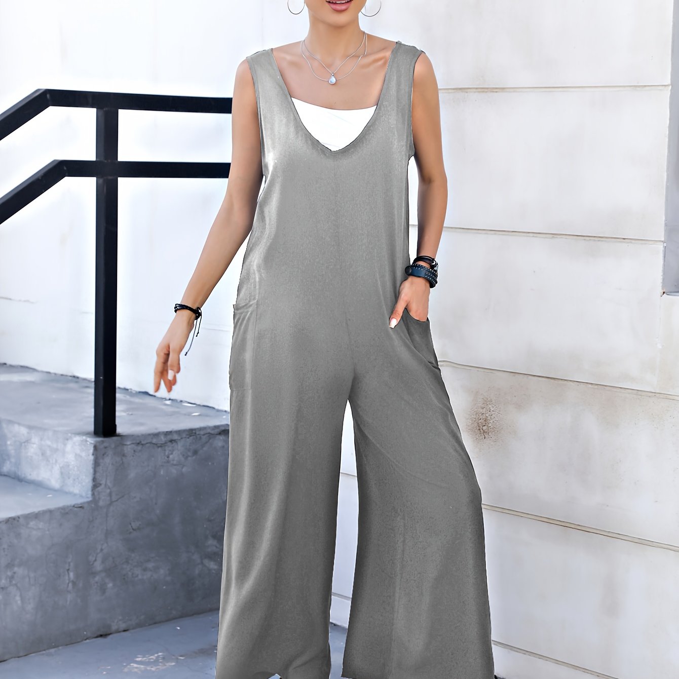 Mono casual de tirantes de talla grande para mujer con escote en V profundo y pantalones anchos y sueltos