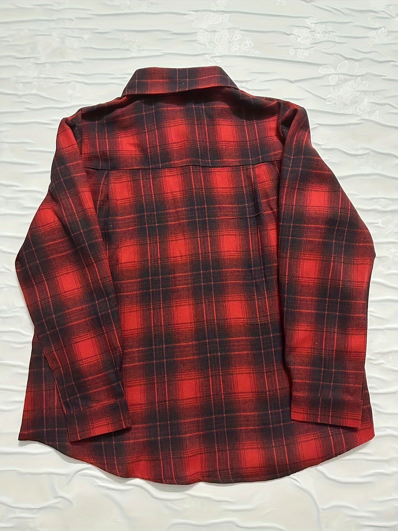 Women's Plaid Polyester Long Sleeve Shirt with Polo Collar and Casual Pocket