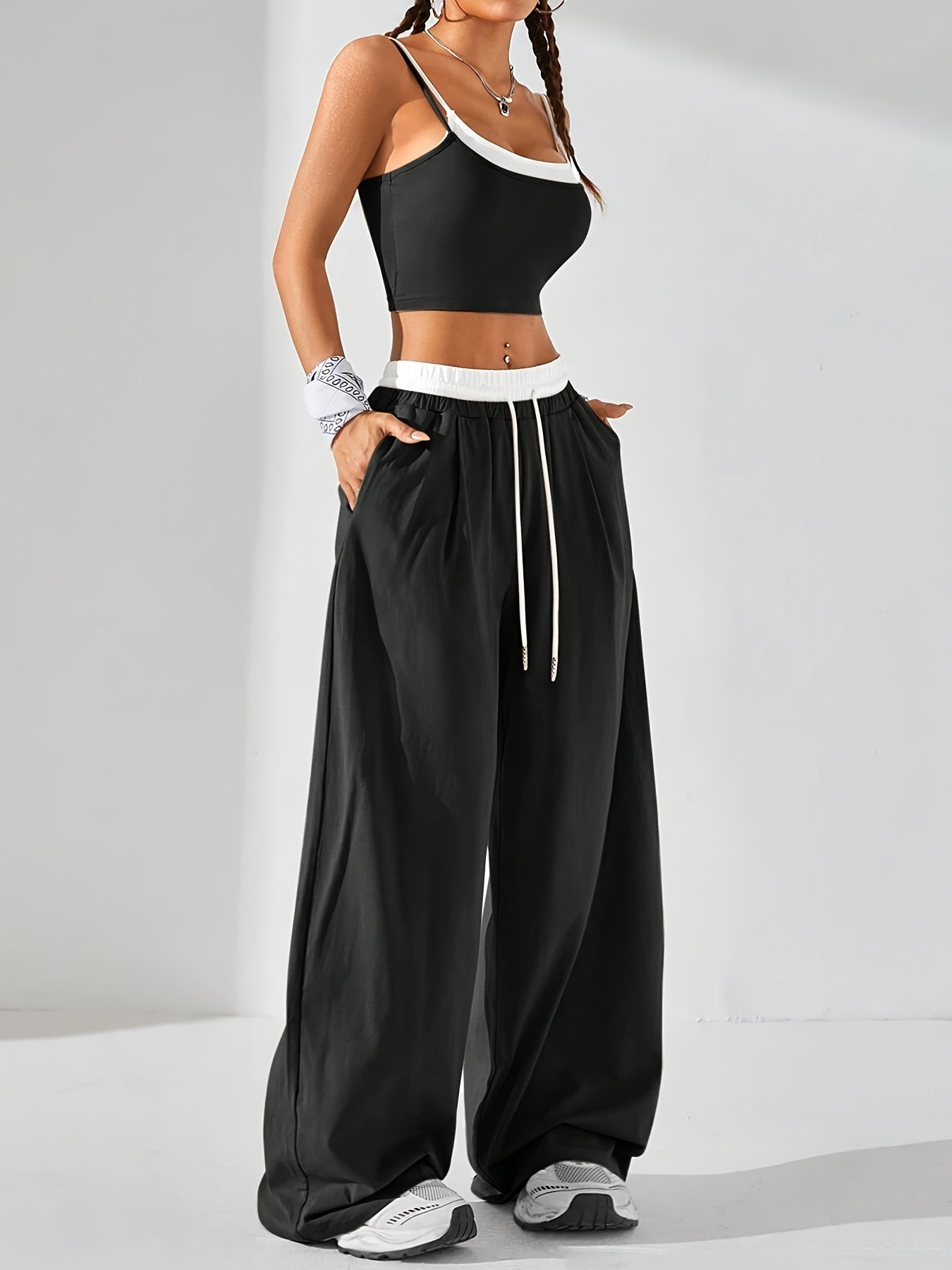 Conjunto de ropa deportiva de verano para mujer, top de tirantes de punto en bloques de color y joggers con cordón