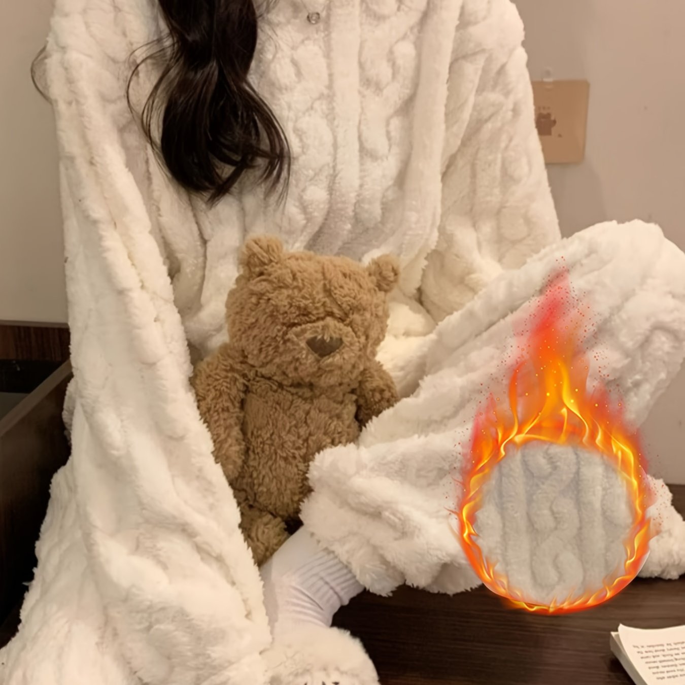 Girls' Fall Winter Coral Velvet Jacquard Pajama Set with Padded Top and Pants