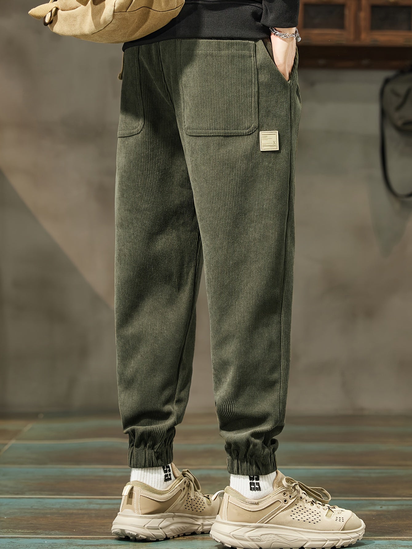 Men's Corduroy Joggers Loose Fit Cropped Drawstring Waist Fall Winter