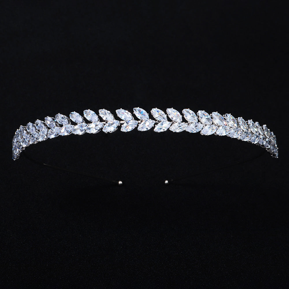 Silvery Rhinestone Crystal Hairband with Faux Pearls for Bridal Parties Weddings