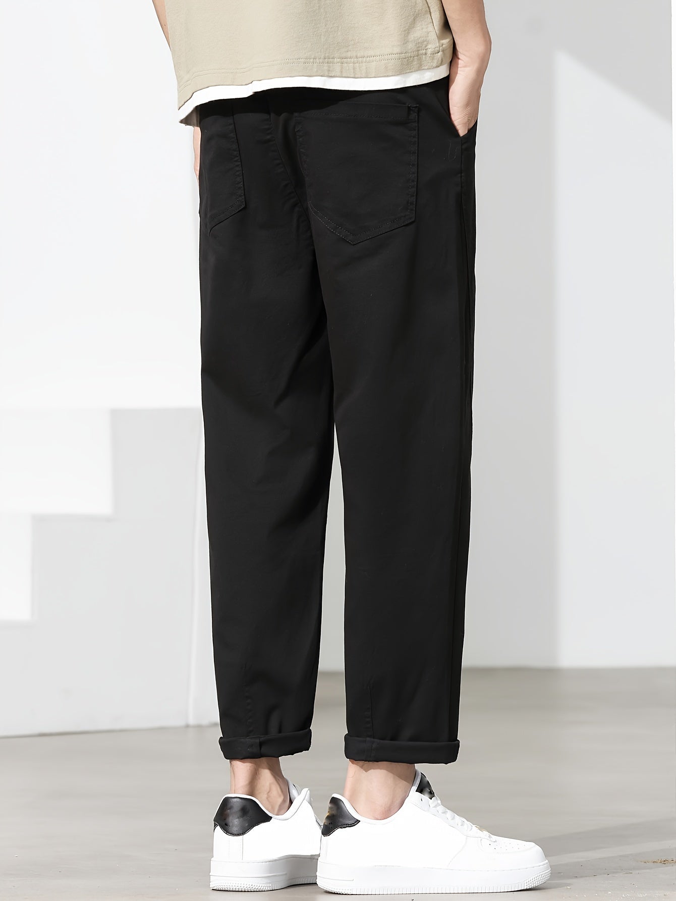 Men's Cropped Pants with Pockets and Alphabets Print Cotton Tapered Skinny Fit Casual All-Season