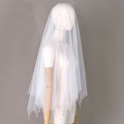 Elegant Bridal Veil with Crystal Pendant and Beaded Edge for Weddings