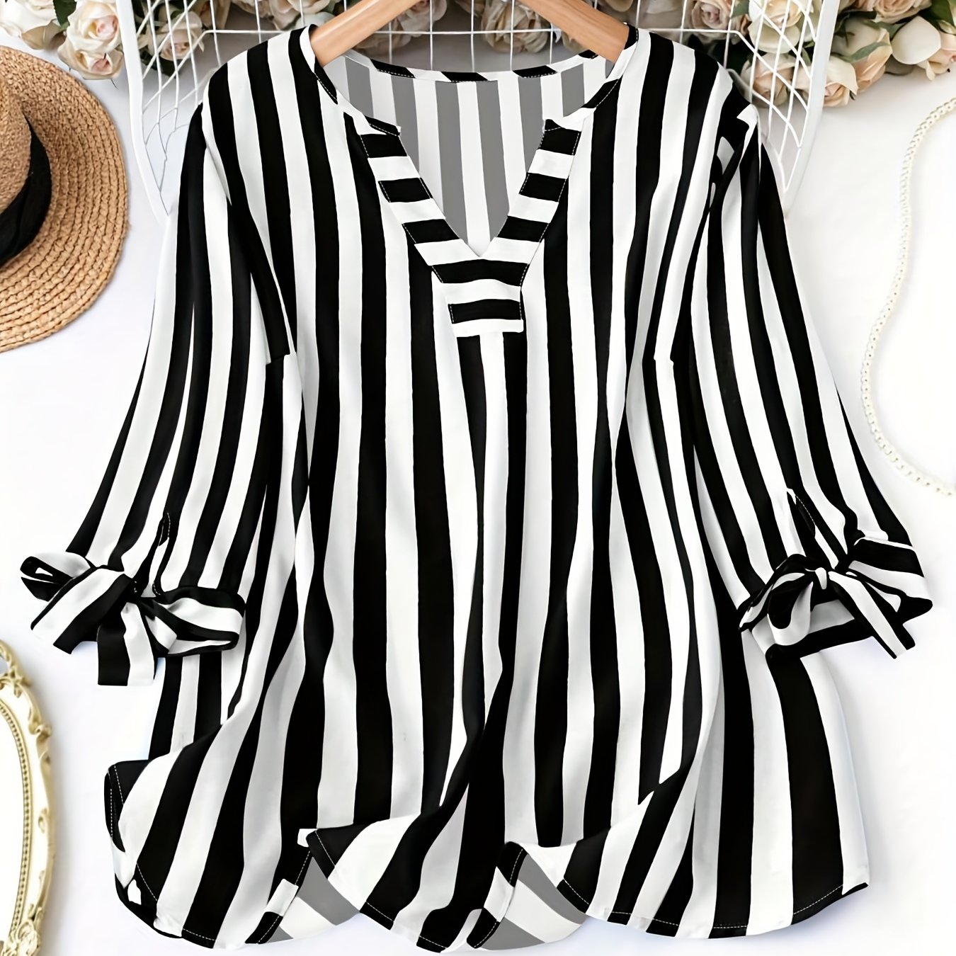 Women's Plus Size V-Neck T-Shirt with Stripes and Ruffled Sleeves