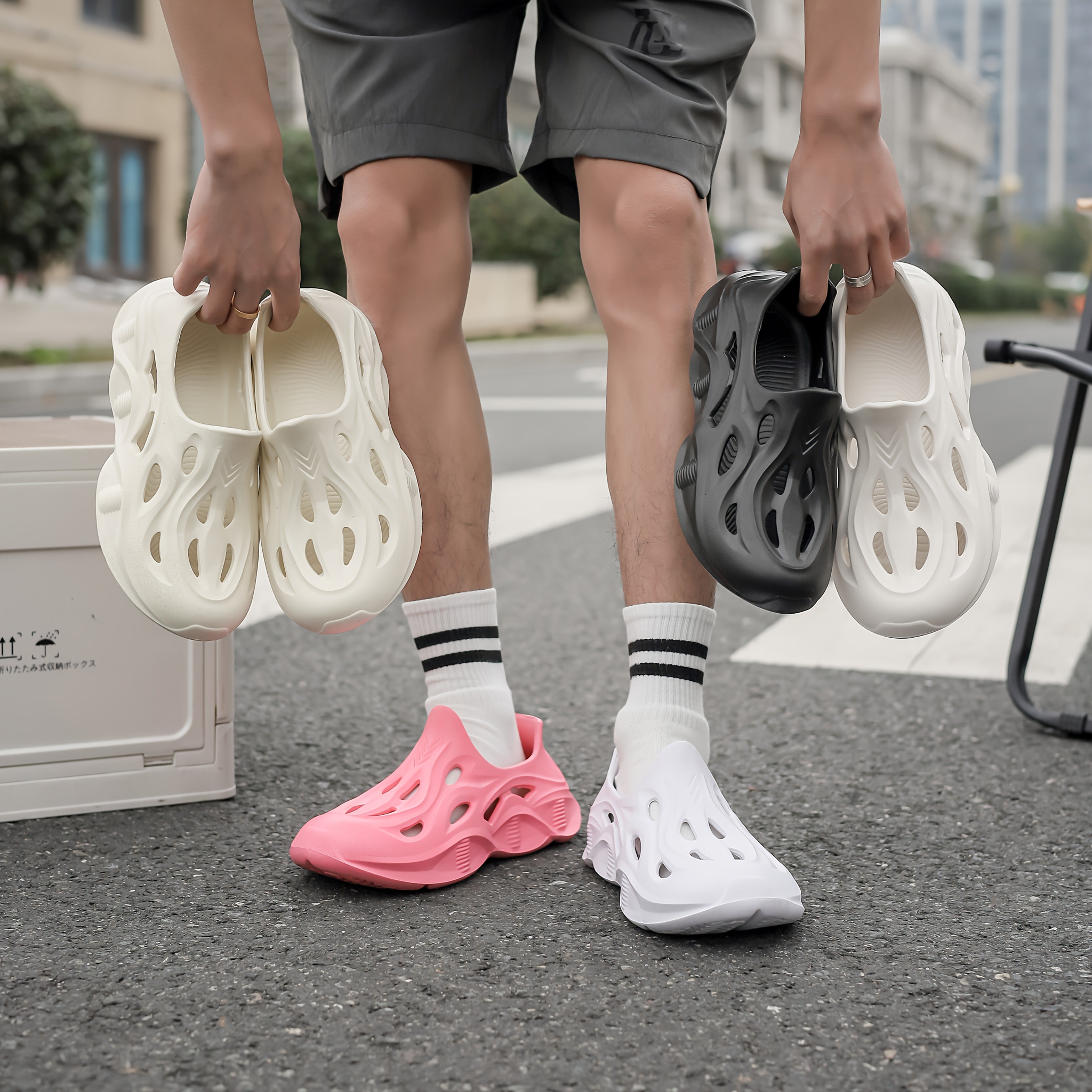 Unisex Breathable EVA Clogs Soft Comfortable Casual Outdoor Beach Footwear