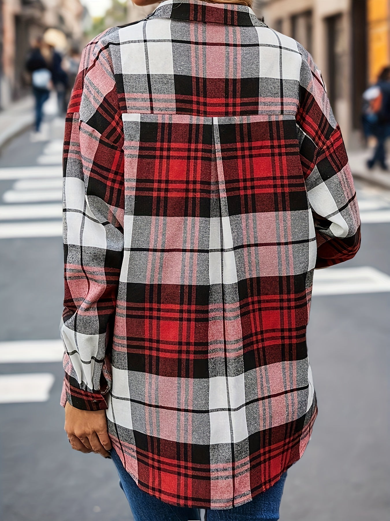 Женская блузка оверсайз с длинным рукавом и клетчатым принтом, на пуговицах