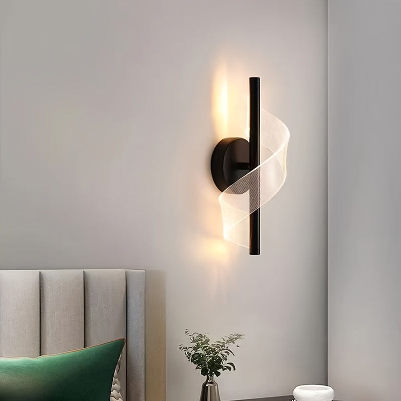 Contemporary S-Shaped LED Wall Sconce Golden Metal Acrylic Indoor Lighting for Bedroom Hallway