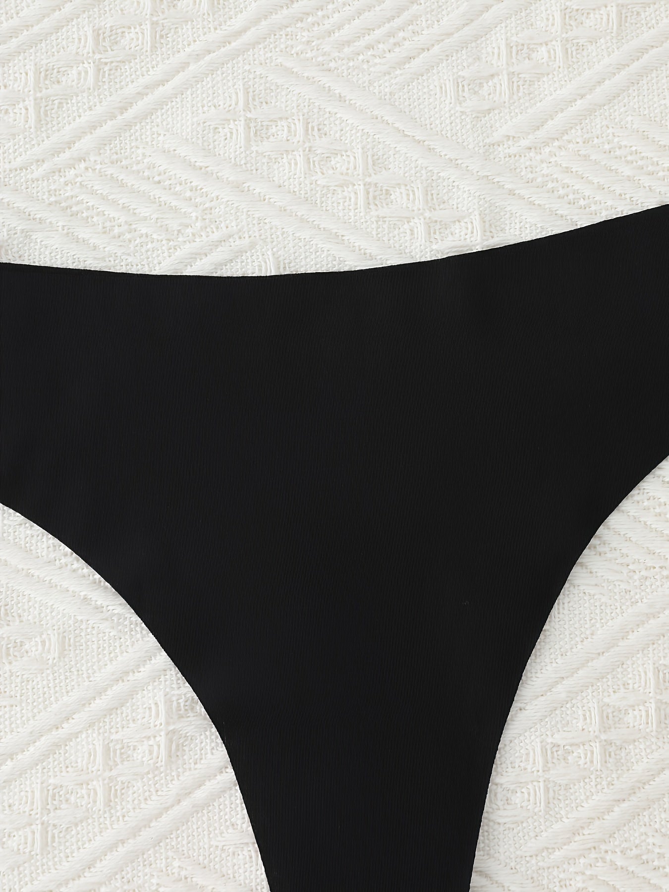 Women’s Seamless Thongs Underwear Comfortable Sexy Low-Rise Pack of 9