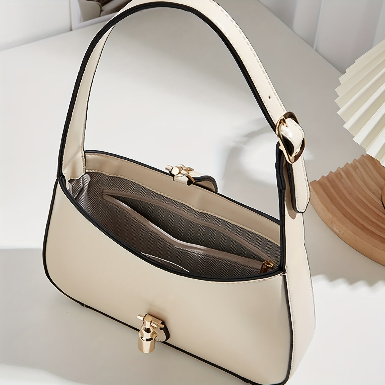 Vegan Shoulder Bag for Women Solid Color PU Casual Handbag Black