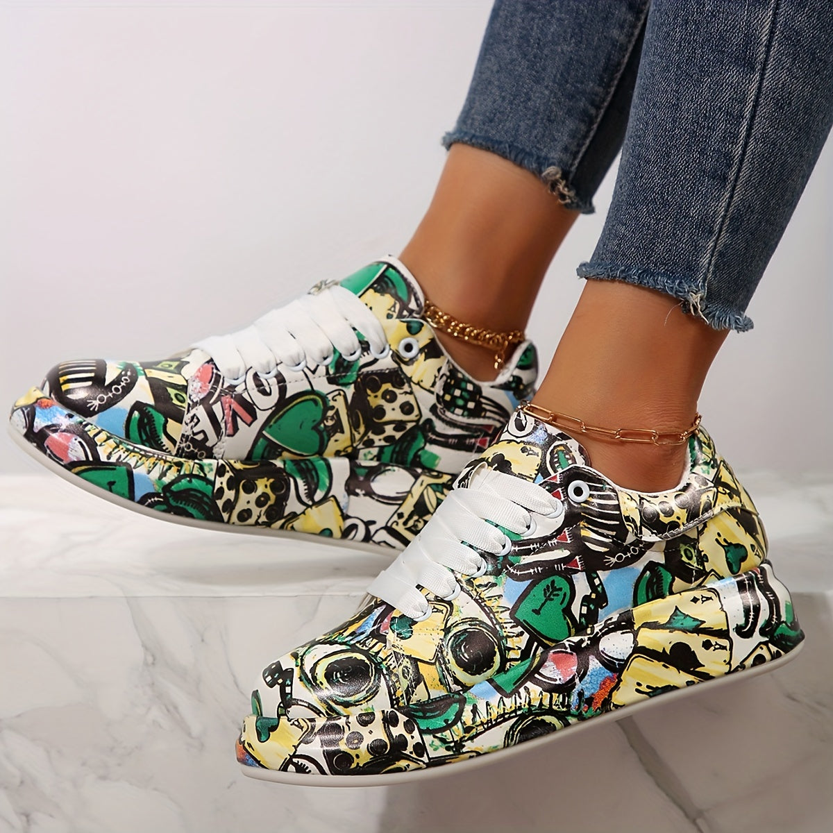 Women's Graffiti Print Skate Shoes, Lace Up Platform Sneakers