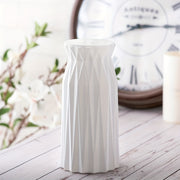 Nordic-Style Plastic Vase with Ceramic Look for Home Decor and Dining