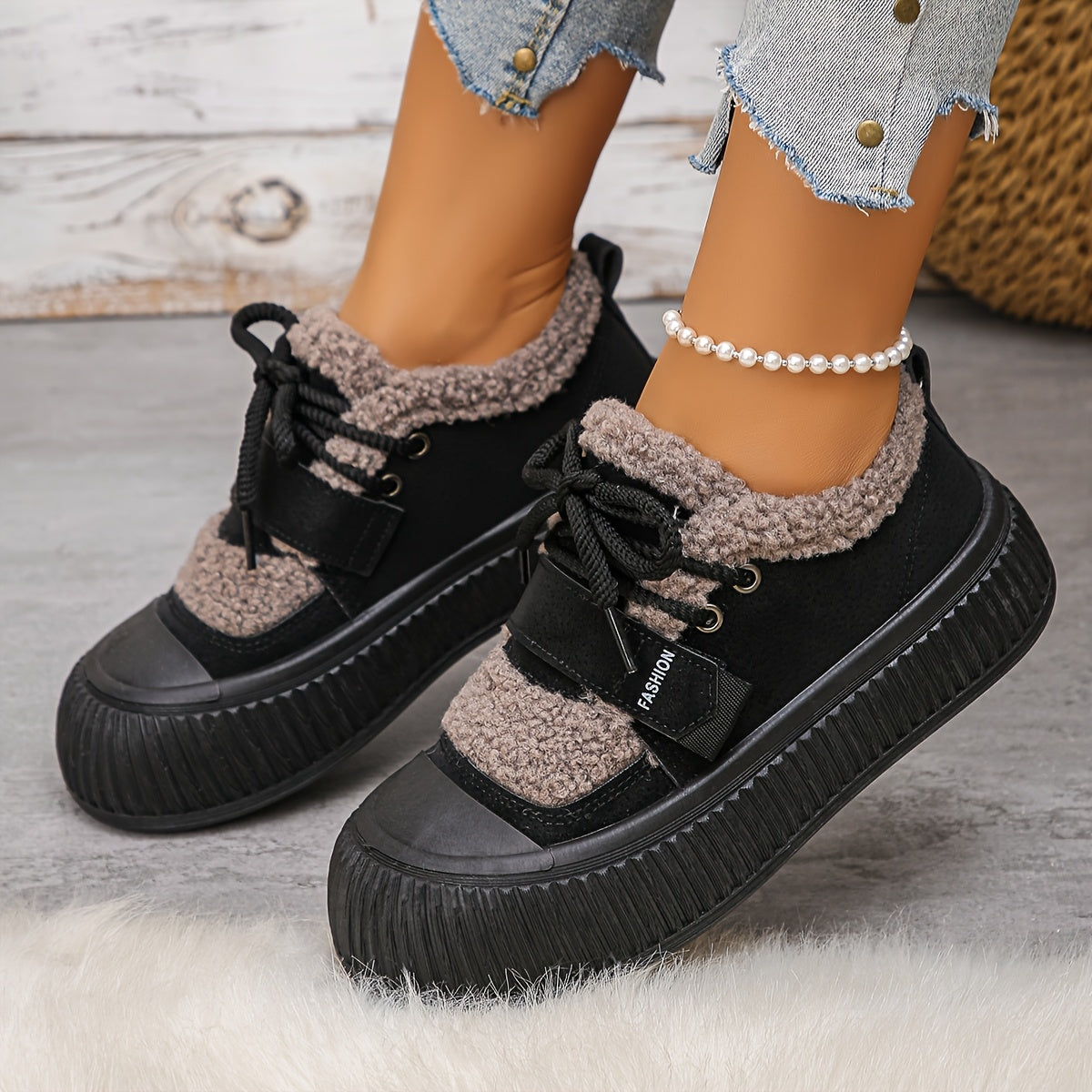 Women's Warm Plush Snow Boots Short Boots Winter Waterproof Black