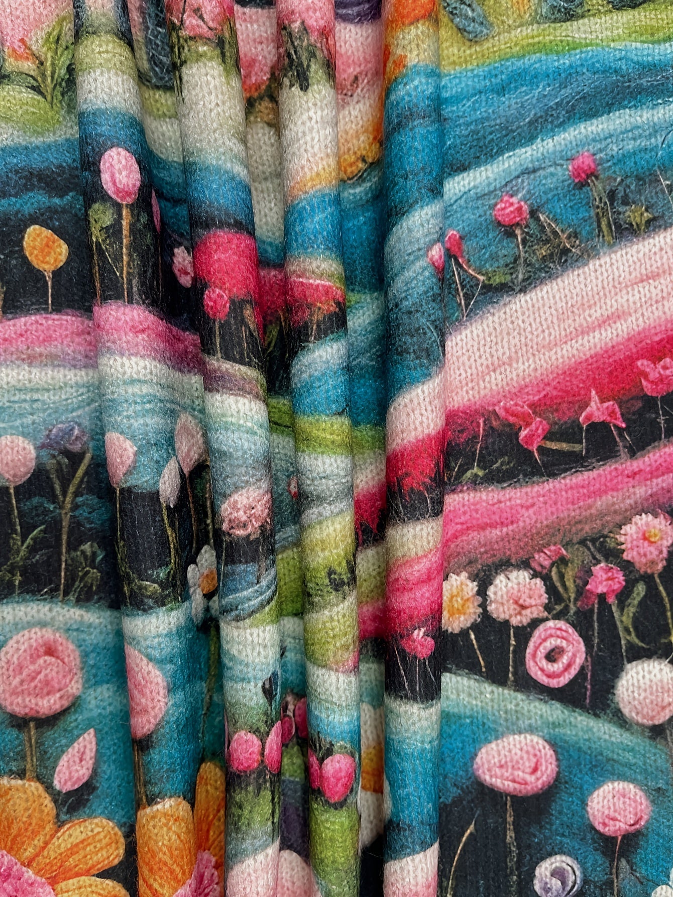 Suéter de punto de manga larga con cuello redondo y estampado floral para mujer talla grande