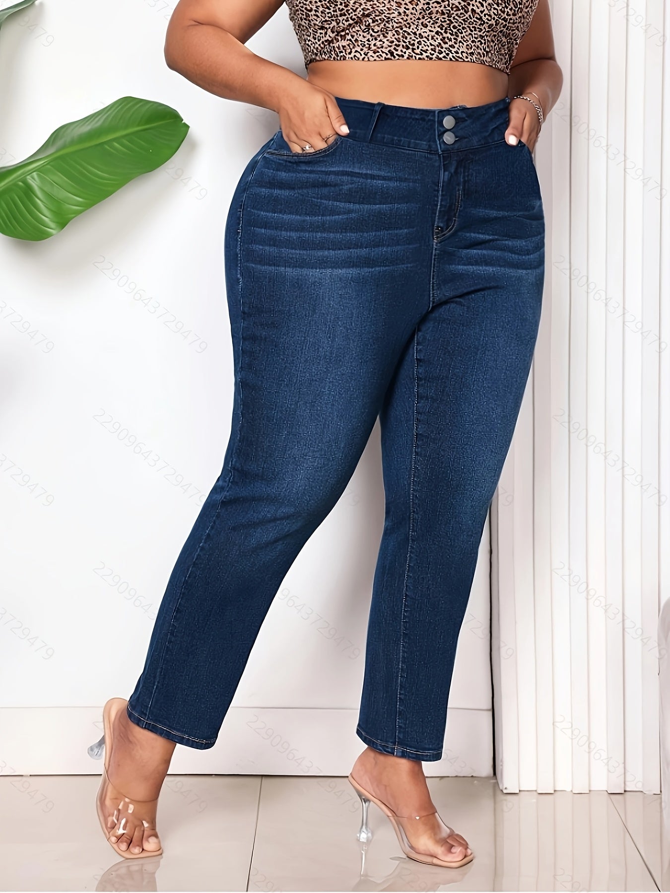 Plus o'lcham ayollar uchun yuqori elastiklikdagi to'g'ri chiziqli jinsi sharqona vintage denim