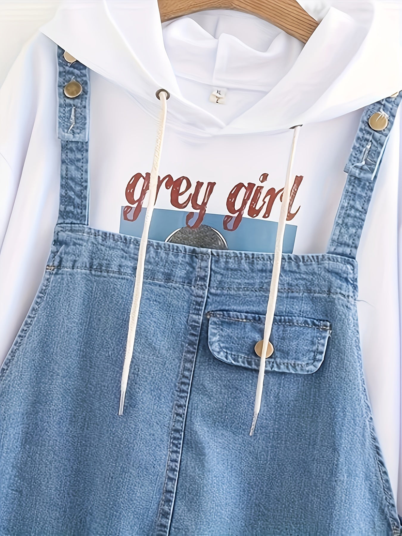 Women's Plus Size Light Blue Denim Overalls with Adjustable Straps and Front Pockets