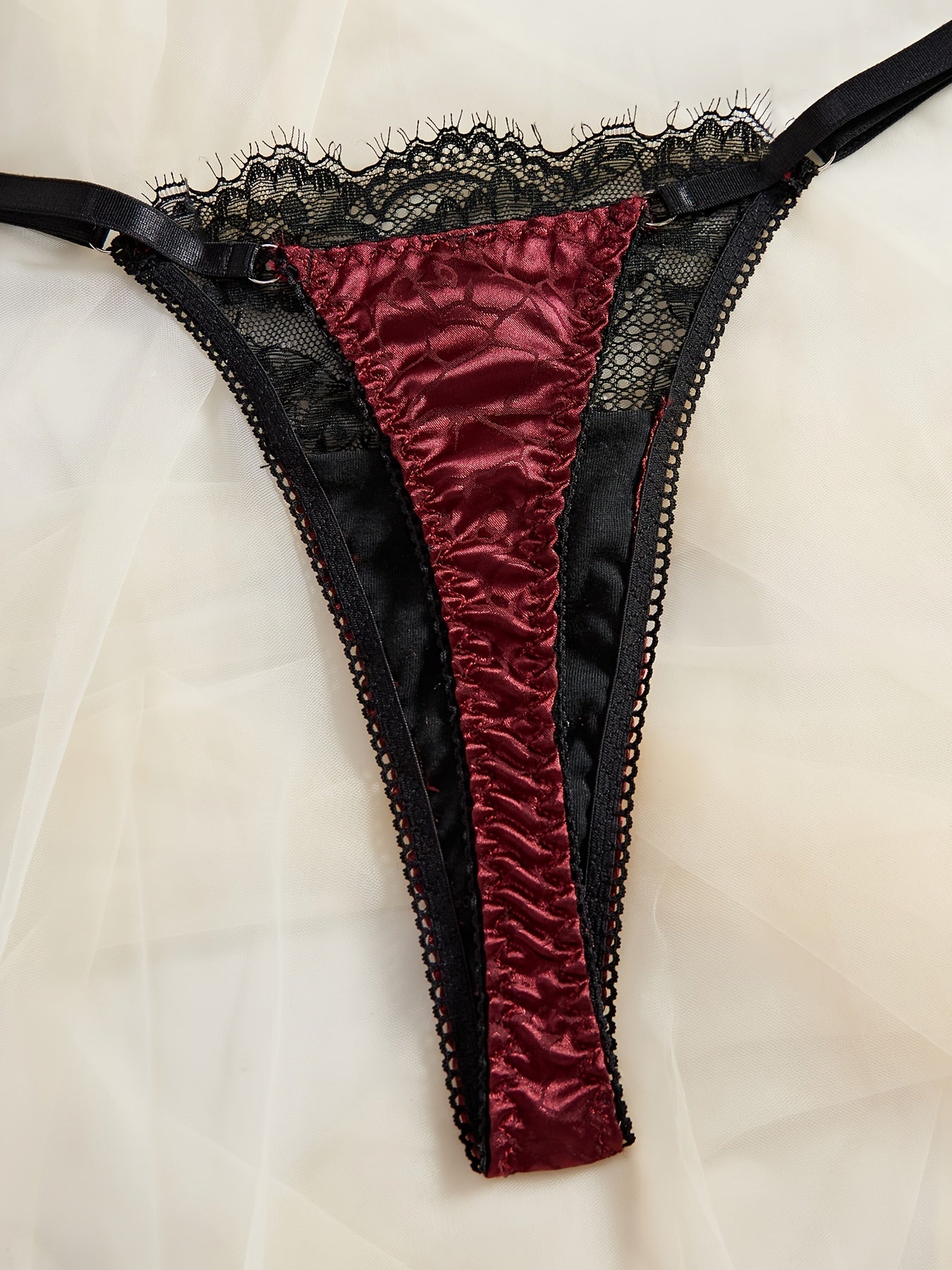 Women's Seductive Lace Lingerie Set with Adjustable Straps