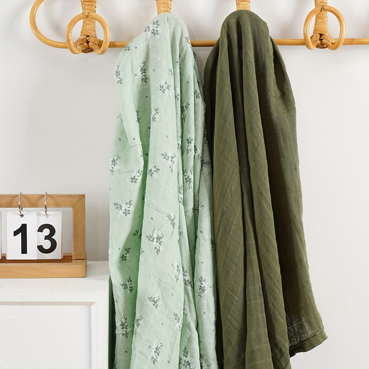 Two-Piece Muslin Cotton Blanket Set 120x110cm for Home and Travel