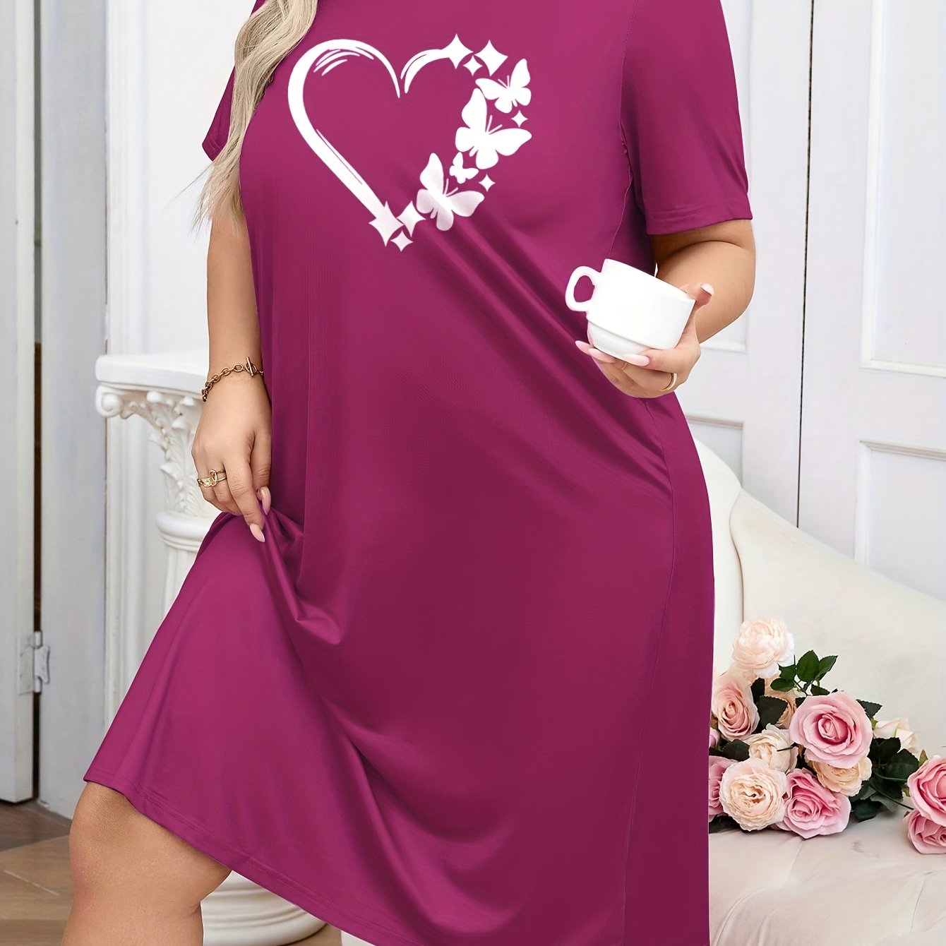 Plus Size Women's Nightgown Short Sleeve Heart Print Casual T-Shirt Dress