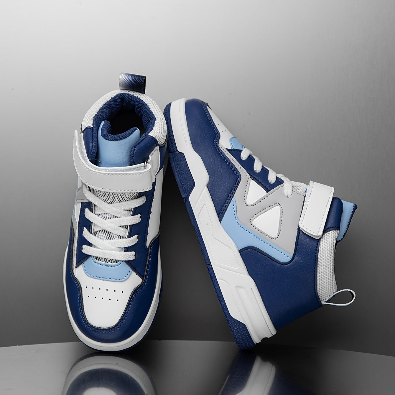 Zapatillas altas para niños con bloques de colores geométricos, cierre de velcro y parte superior de PU duradera